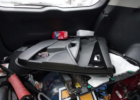 2018 Kia Sorento 2.4L L z USA, uszkodzony, nr VIN 5XYPG4A39JG413461